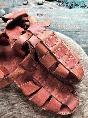 NWT spring orange  COLE HAAN SANDALS leather size 8.5 unworn